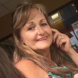 Meet your Posher, Theresa